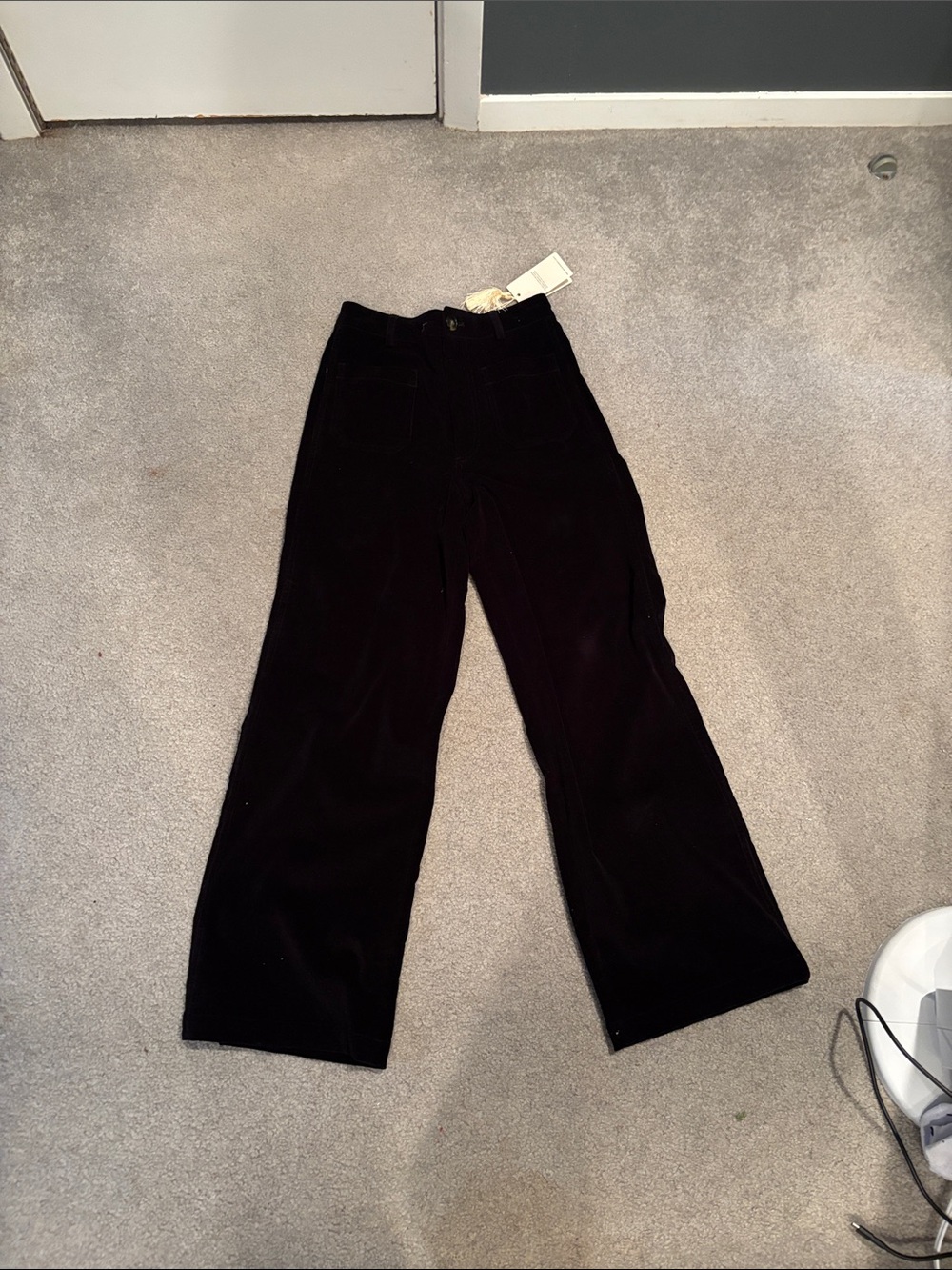 Doen Wide Leg Black corduroy Pants